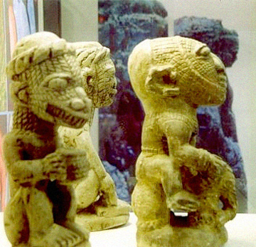 nomoli statues 2